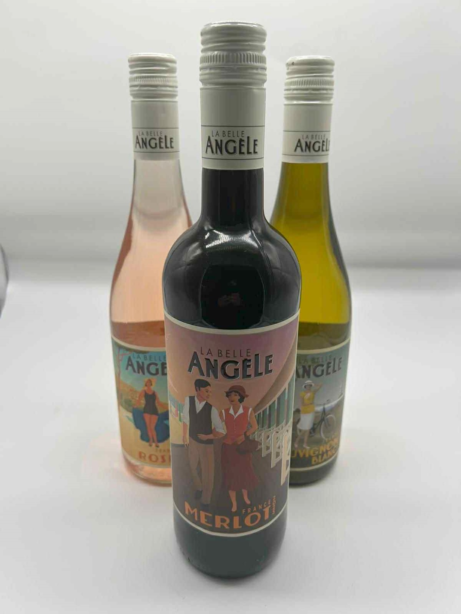 La Belle Angèle Rood