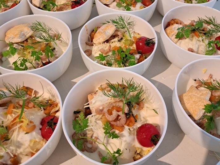 Vispannetje van het huis